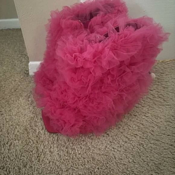 Pink Ruffled Heels - Picture 6 of 6